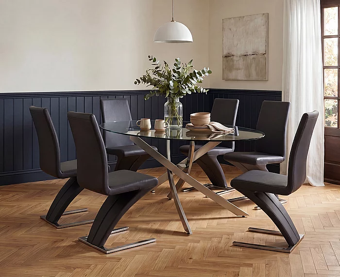 Bernini 165cm Oval Glass Dining Table with 6 Black Aldo Chairs